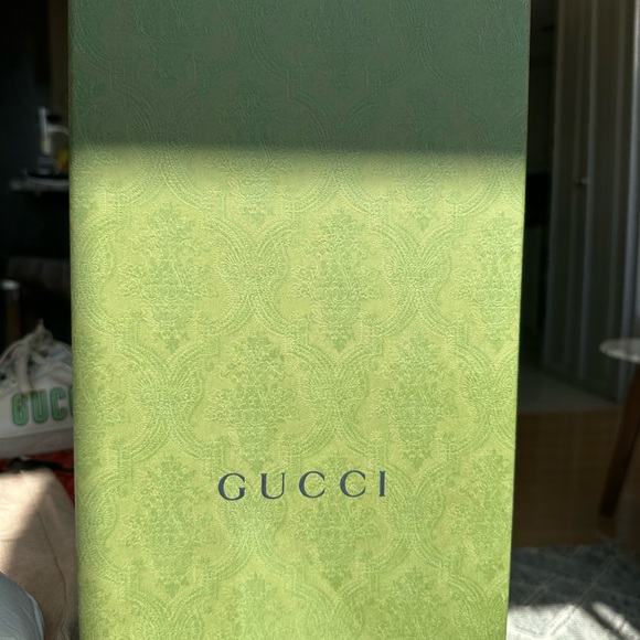 Gucci x Pablo Delcielo Off-White Strawberry Ace Sneakers - Picture 7 of 16